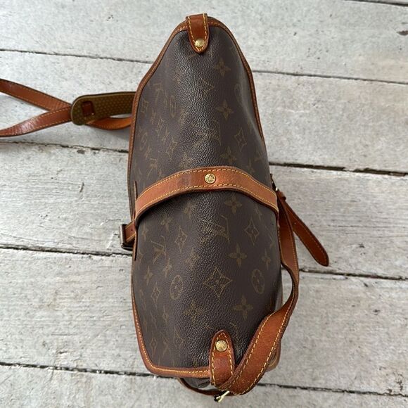 Vintage Louis Vuitton Double Flap Crossbody Bag - Picture 4 of 12